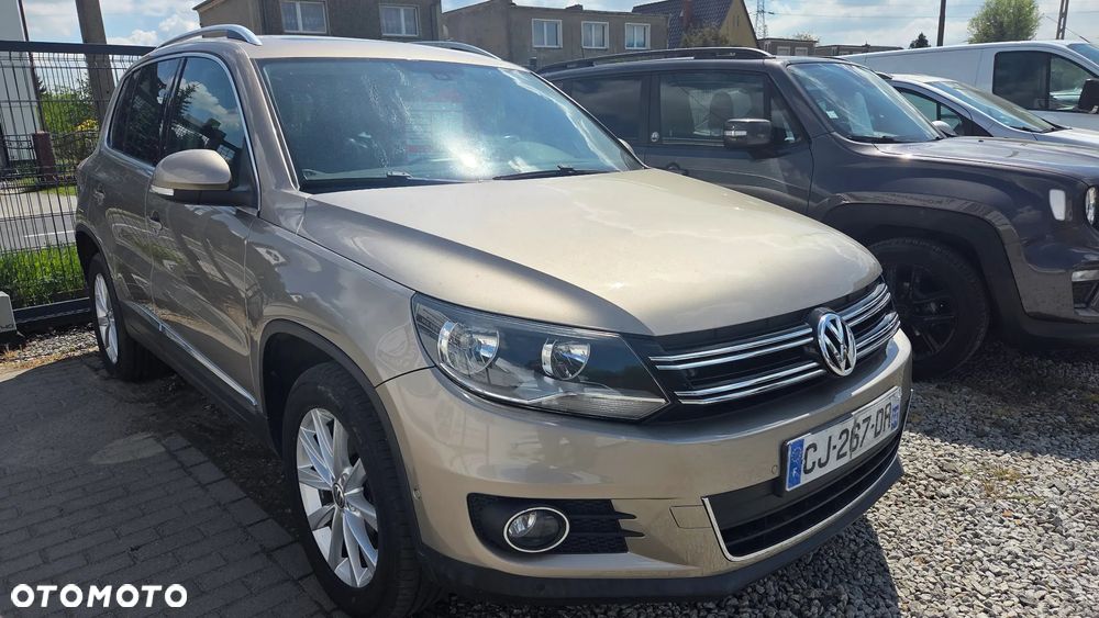 Volkswagen Tiguan 2.0 TDI DPF BlueMotion Technology Exclusive - 10