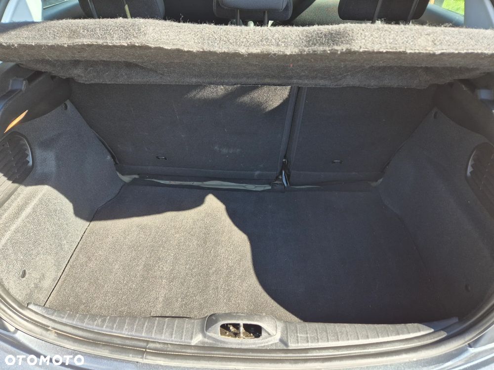 Peugeot 208 1.2 PureTech Active - 25