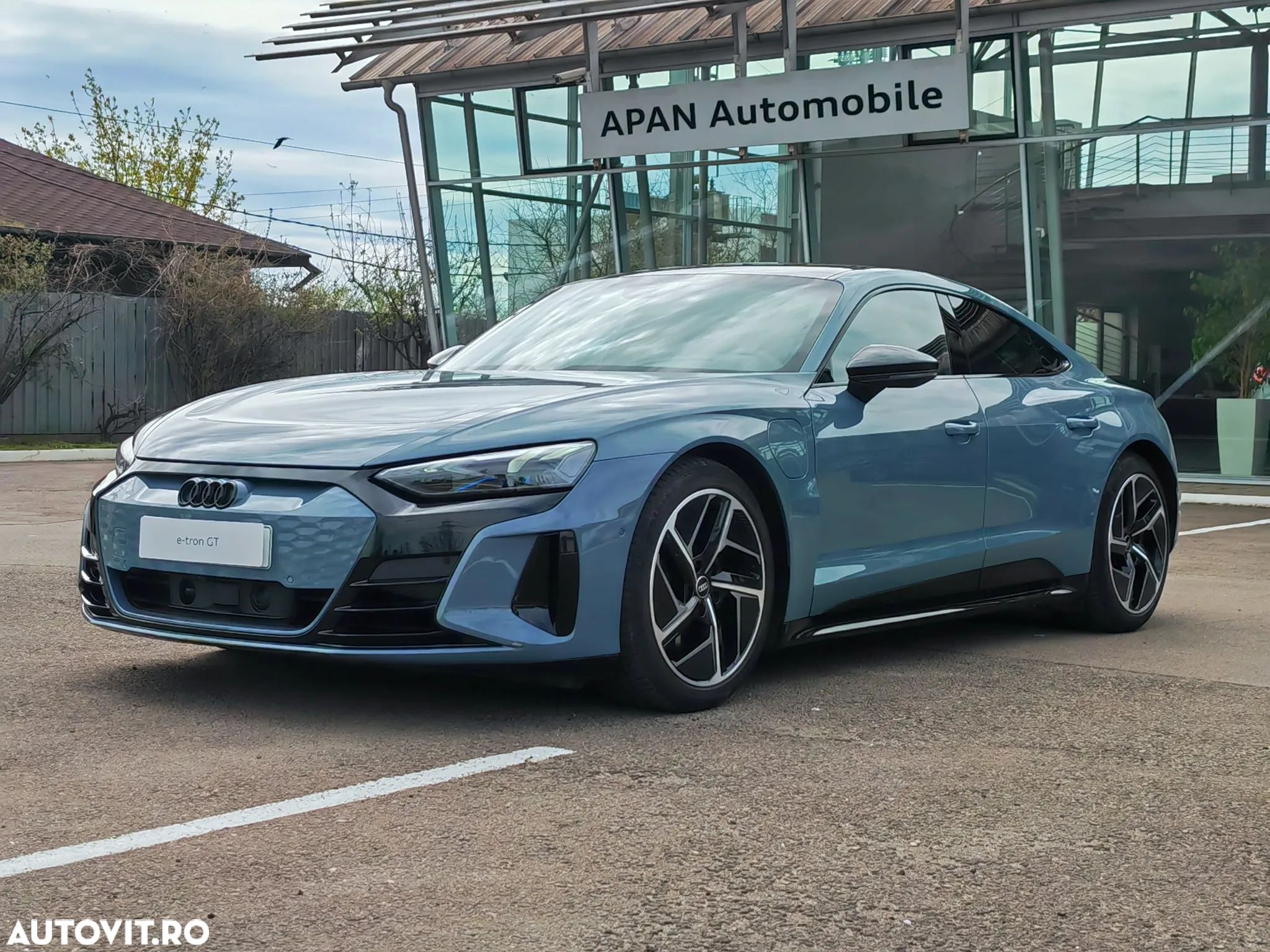 Audi e-tron GT 60 quattro - 1