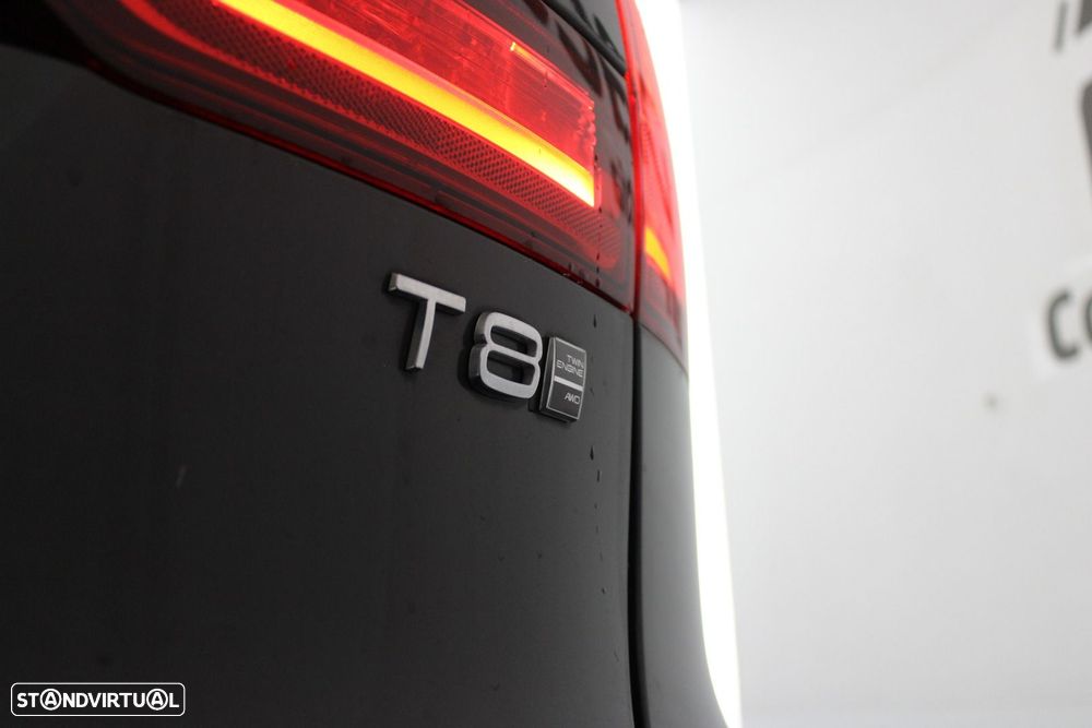 Volvo V90 2.0 T8 Momentum Plus AWD Geartronic - 30