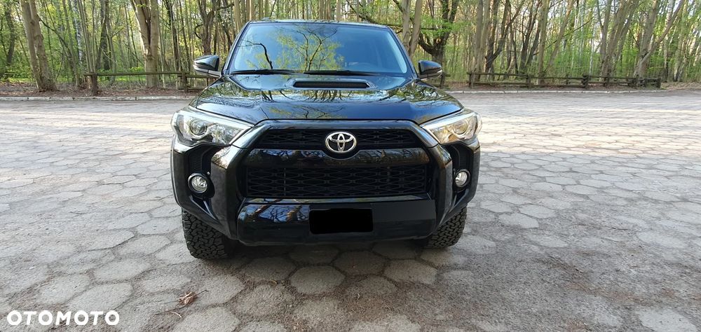 Toyota 4-Runner - 24