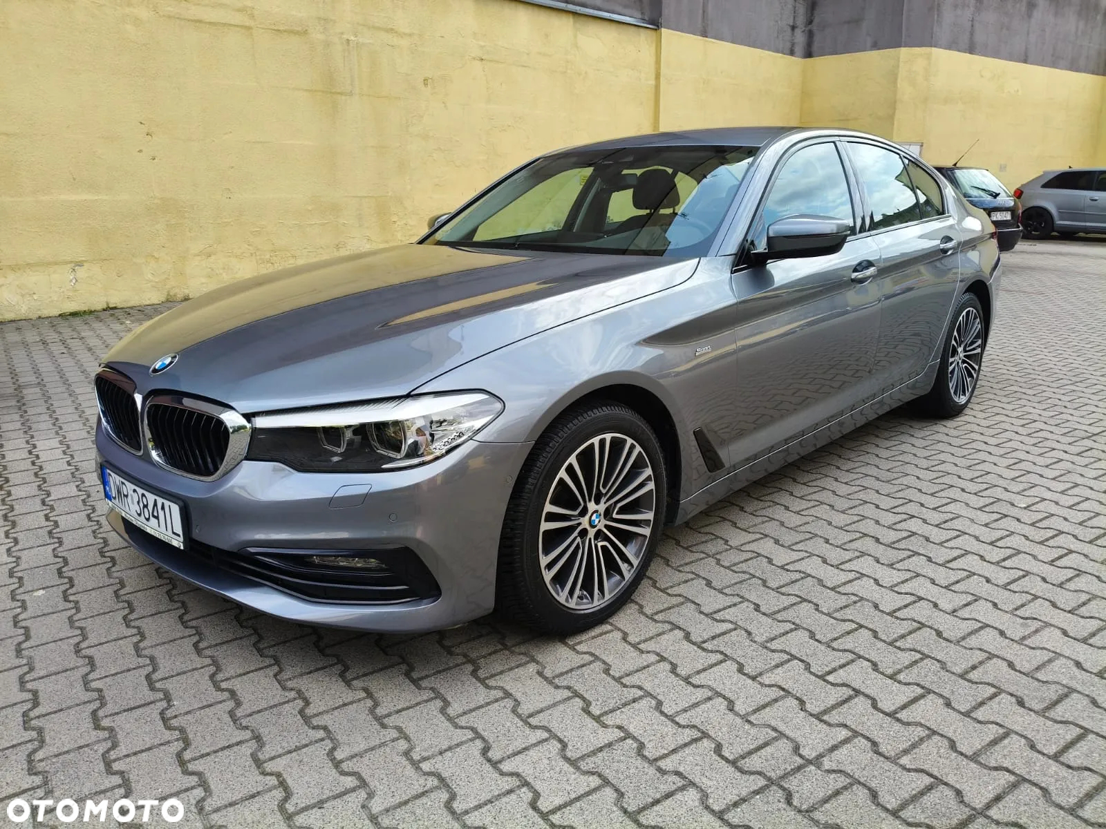 BMW Seria 5 520d Efficient Dynamics Sport Line sport - 4