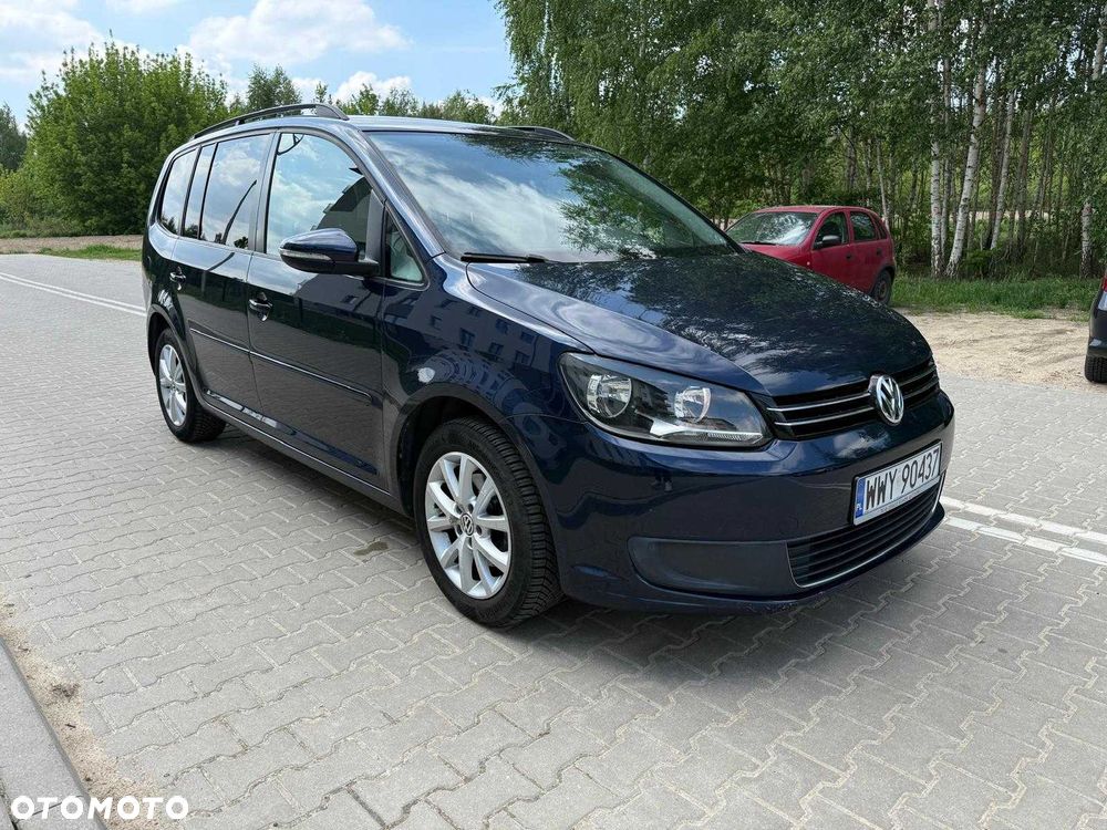 Volkswagen Touran - 1