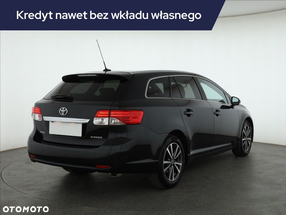 Toyota Avensis - 7