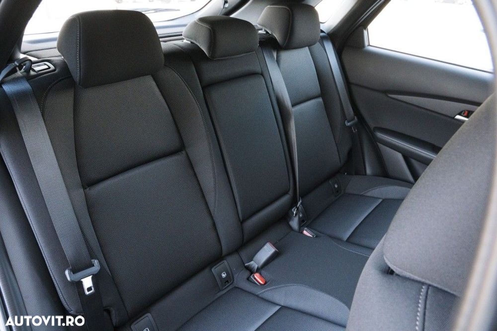 Mazda CX-30 - 10