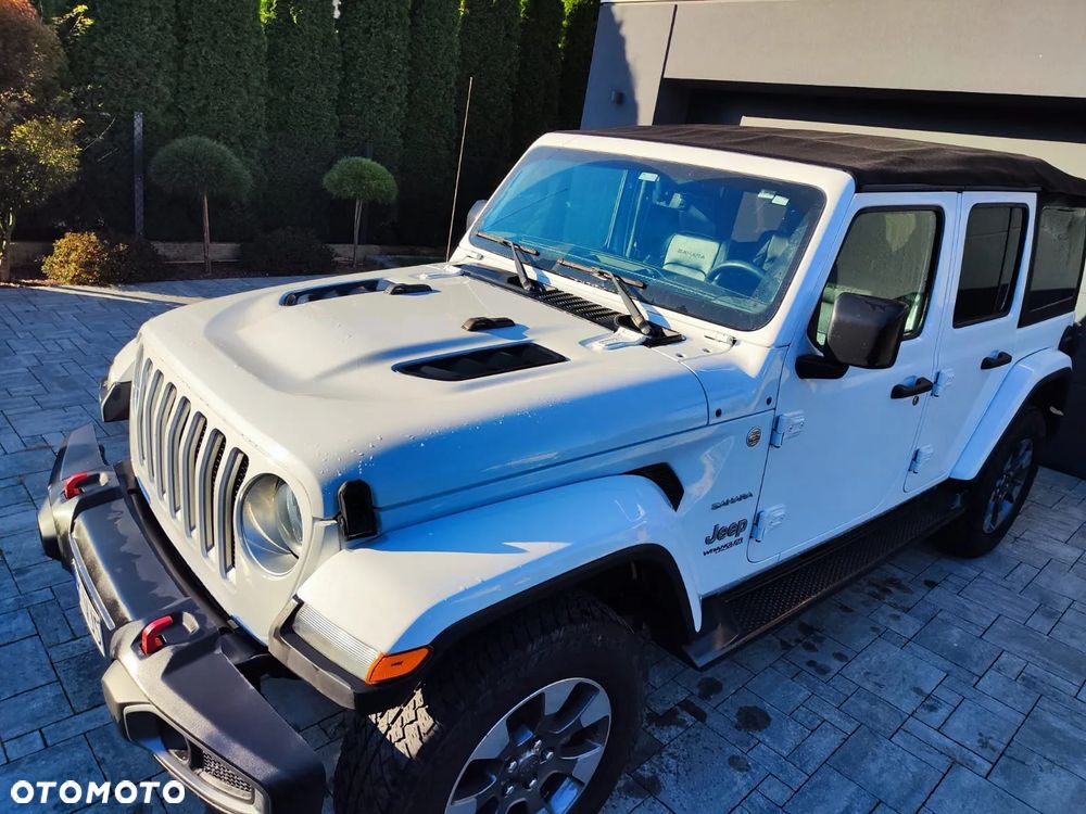 Jeep Wrangler Unlimited GME 2.0 Turbo Sahara - 8