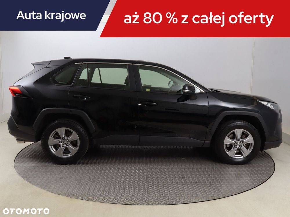 Toyota RAV4 - 8