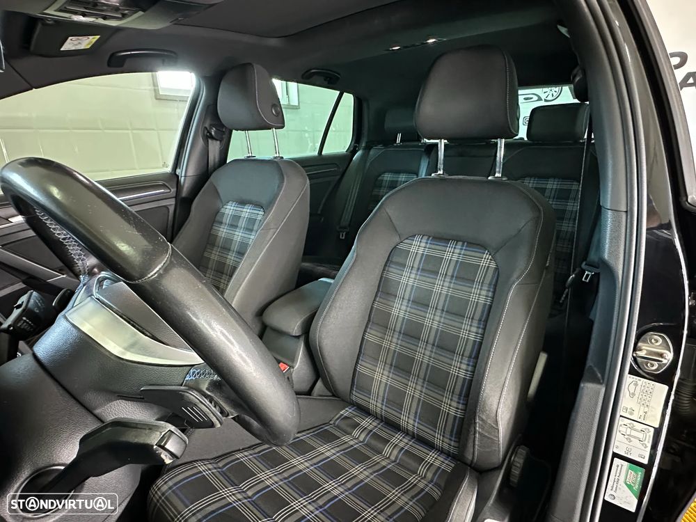 VW Golf 1.4 GTE Plug-in - 8