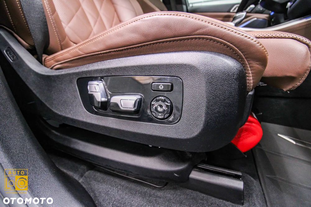 BMW X5 xDrive45e xLine - 34