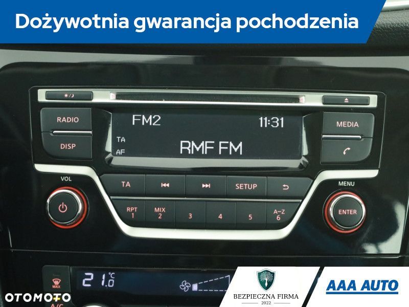 Nissan Qashqai - 12