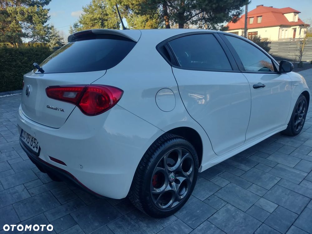 Alfa Romeo Giulietta 1.6 JTDM Super TCT - 16