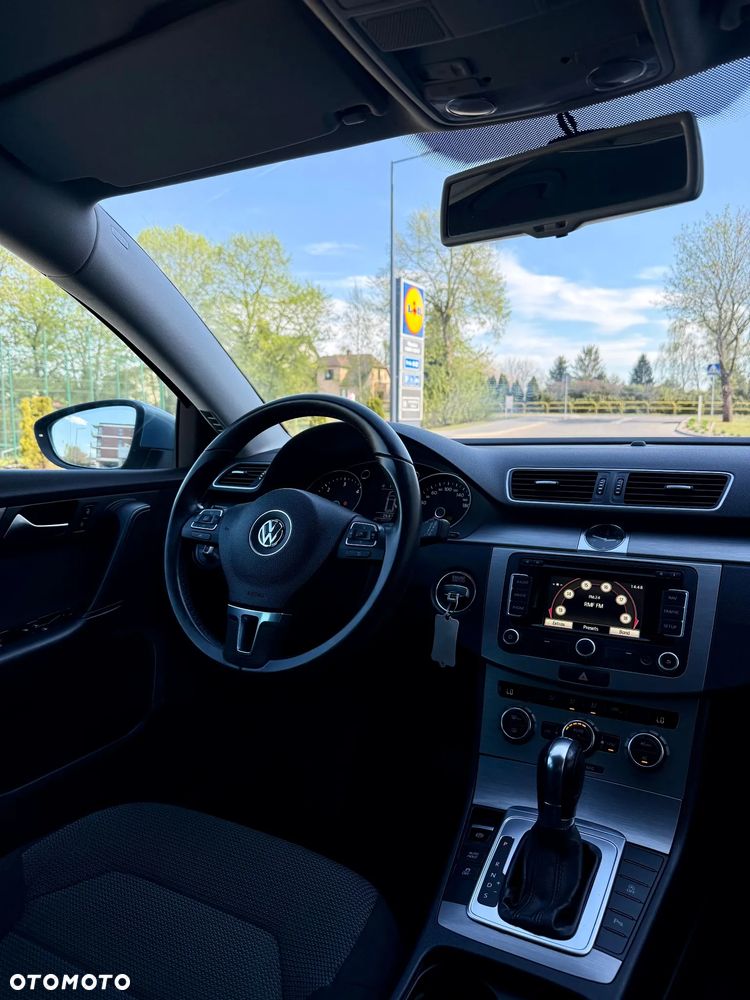 Volkswagen Passat 2.0 Blue TDI DSG SCR Highline - 14