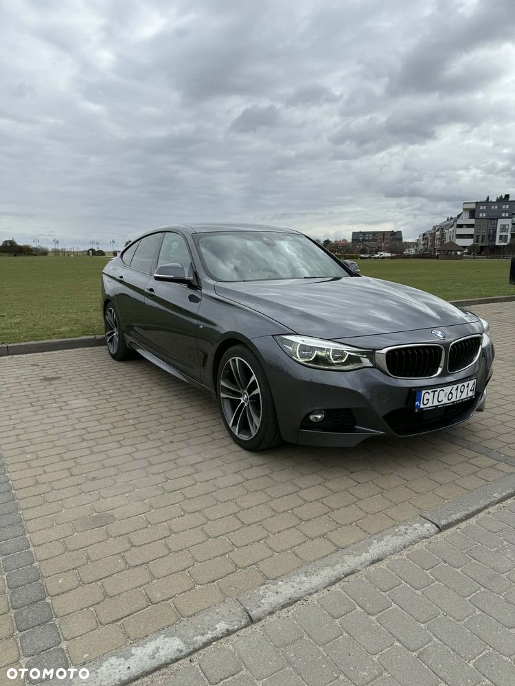 BMW Seria 3 330i M Sport - 2