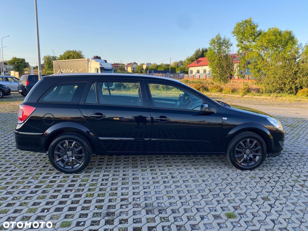 Opel Astra 1.6 Enjoy - 4