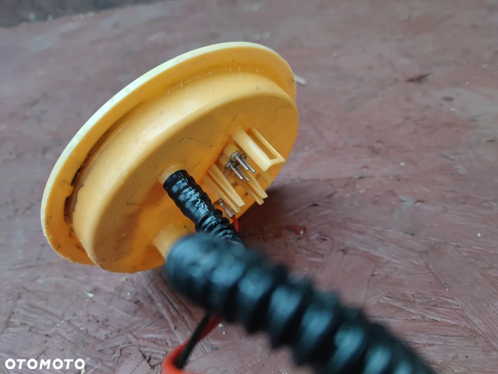 BMW F06 / F07 / F10 / F11 / F12 / F13 / ORYGINALNA POMPA PALIWA Z BAKU DO SILNIKÓW DIESLA GAMY N57 / N47 ( 2.0D / 3.0D / 3.5D / 4.0D / 5.0D ) O NR.  16 11 7 260 648 OEM W BARDZO DOBRYM STANIE - 10