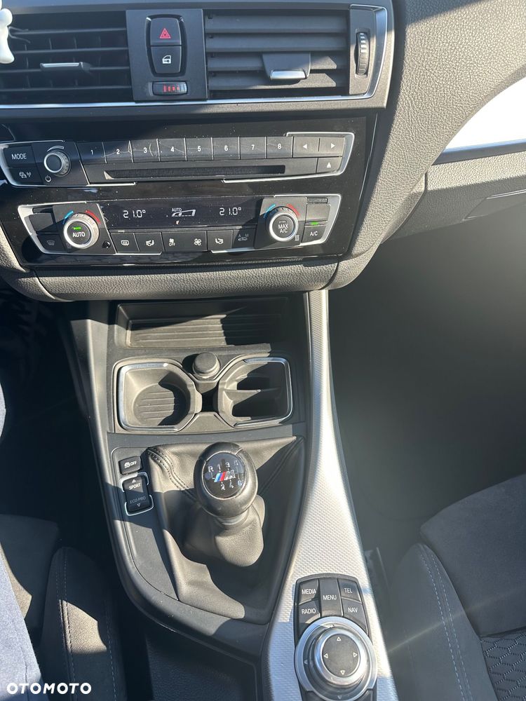 BMW Seria 1 116i Sport Line - 18