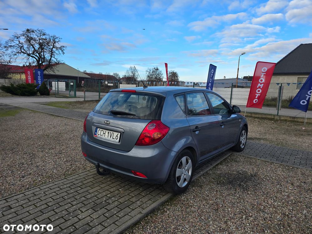 Kia Ceed 1.4 CVVT LX - 6