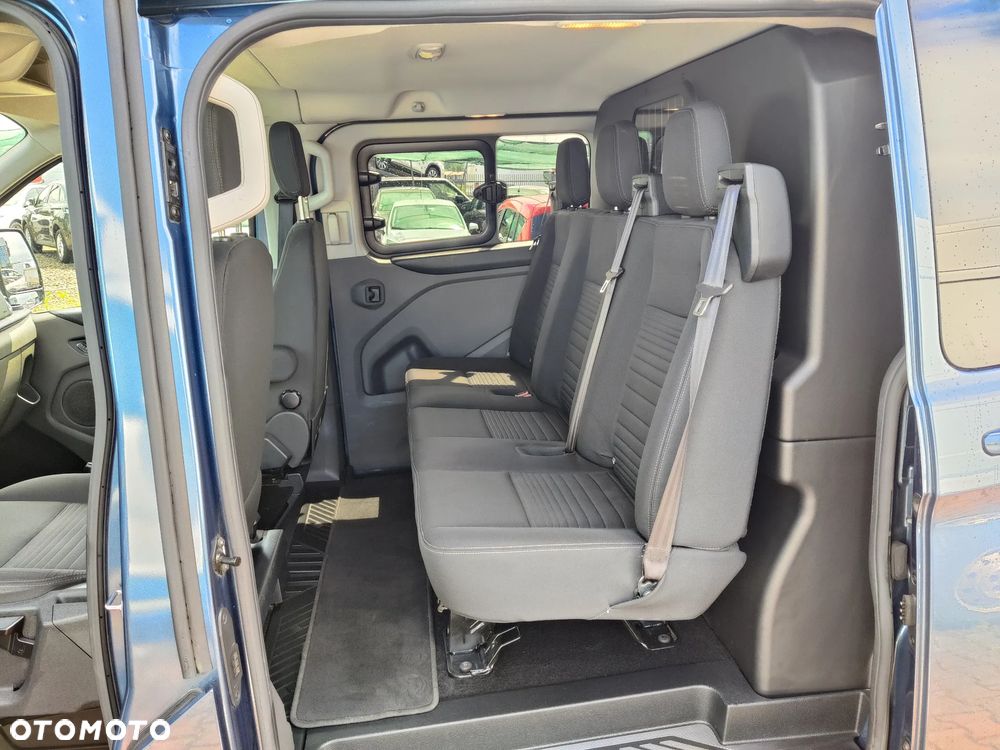 Ford Transit Custom 320 L2H1 Limited (bryg.) - 16