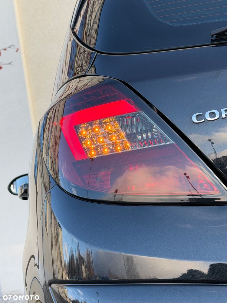 Opel Corsa 1.2 16V Cosmo - 19