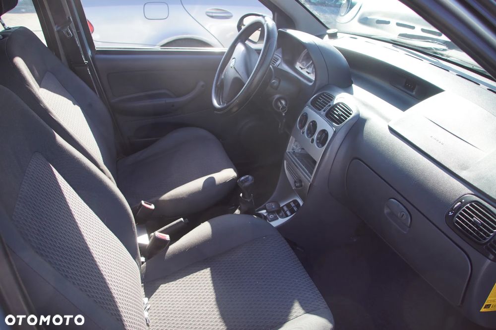 Auto na części - Tata Indica 1.4 MPI 85 KM 475 Si 26902610 TAT736 2009R Silnik Skrzynia Drzwi Błotnik Zderzak Maska Klapa Lampa Lusterko Deska Kokpit Sterownik Moduł Czujnik Licznik Kierownica - 14