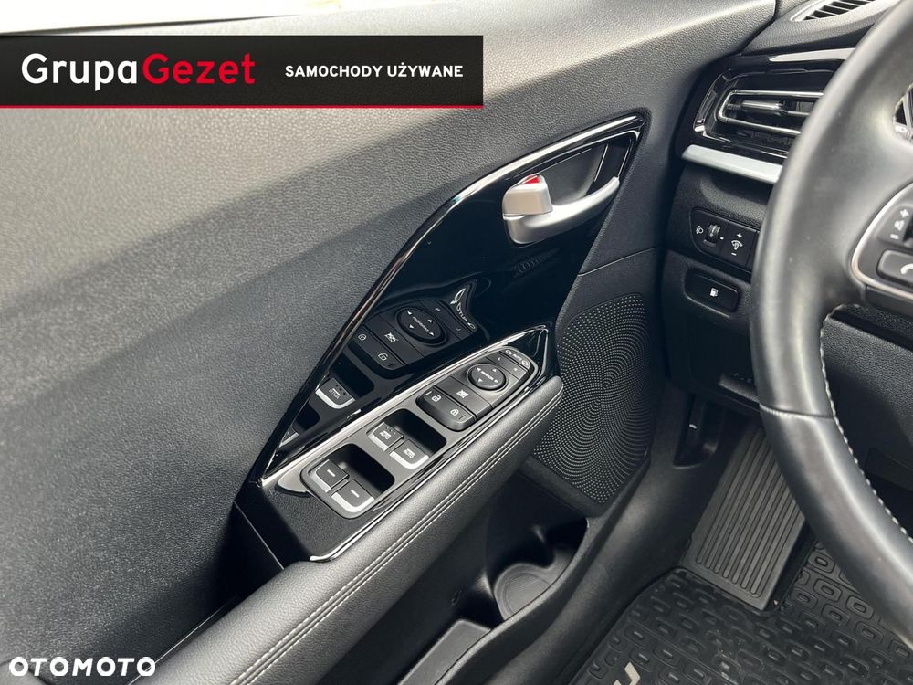 Kia Niro 1.6 GDI Hybrid L - 19