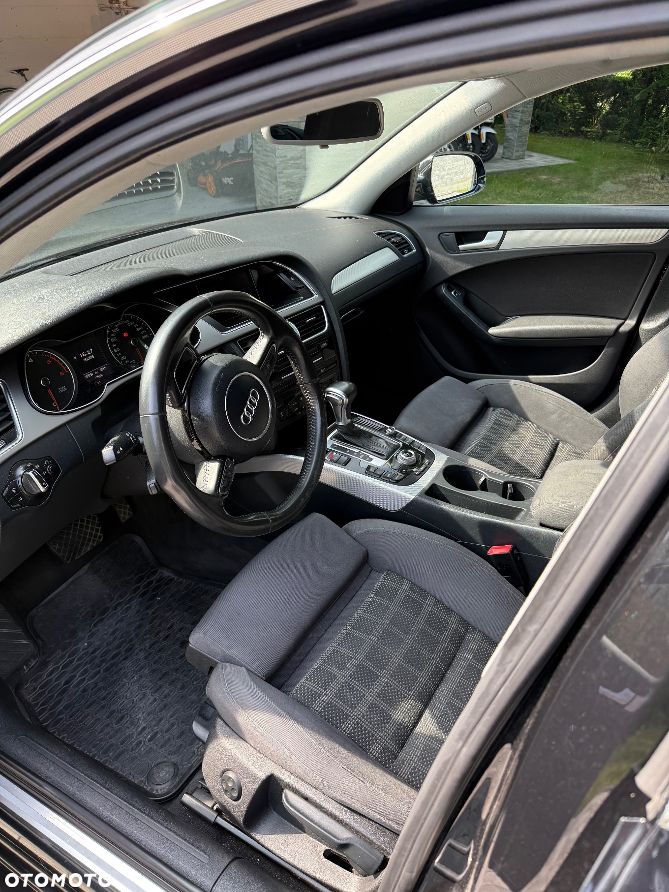 Audi A4 - 4