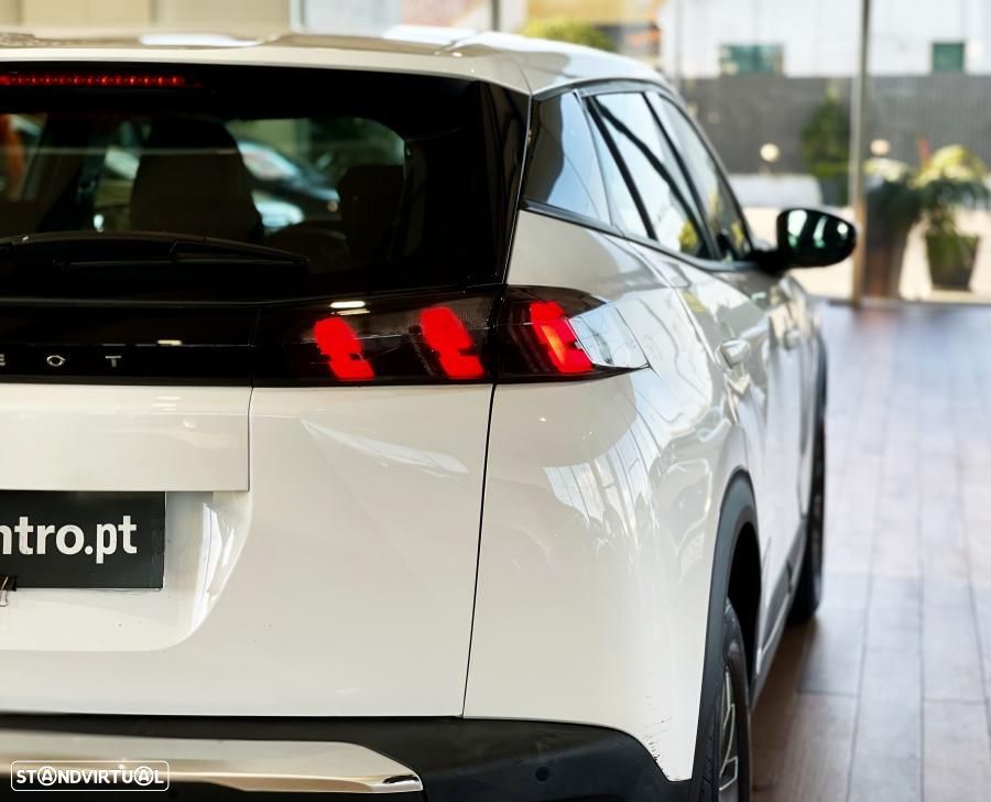 Peugeot 2008 1.2 PureTech Active Pack EAT8 - 8