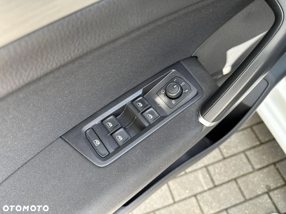Volkswagen Touran 1.5 TSI EVO Comfortline DSG - 17