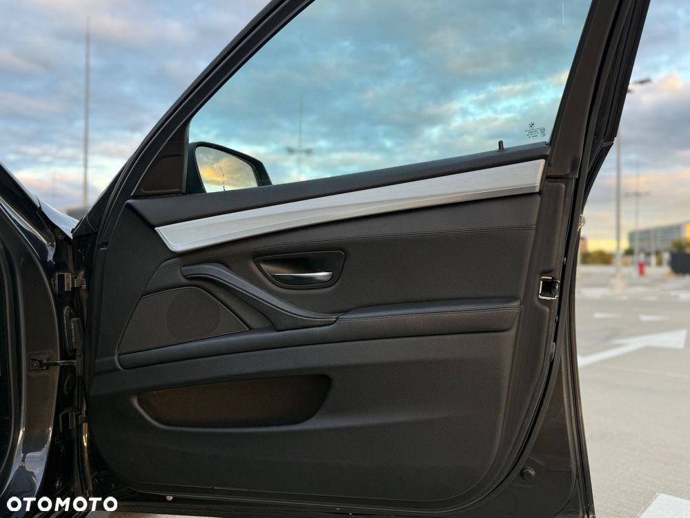 BMW Seria 5 2011