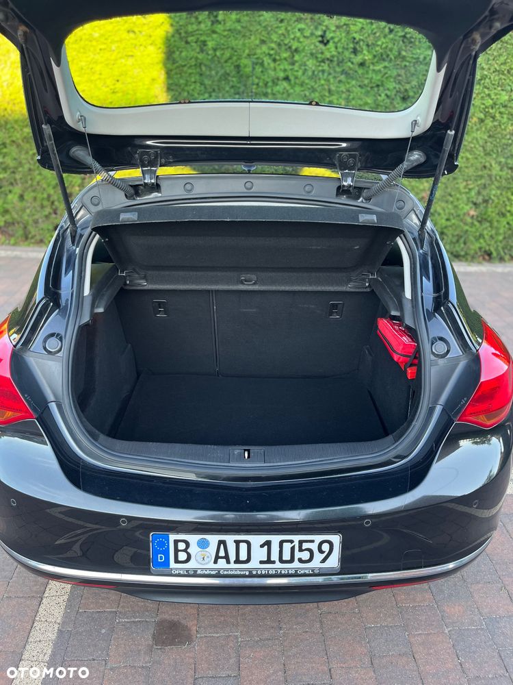 Opel Astra 1.4 T Enjoy EU6 - 13
