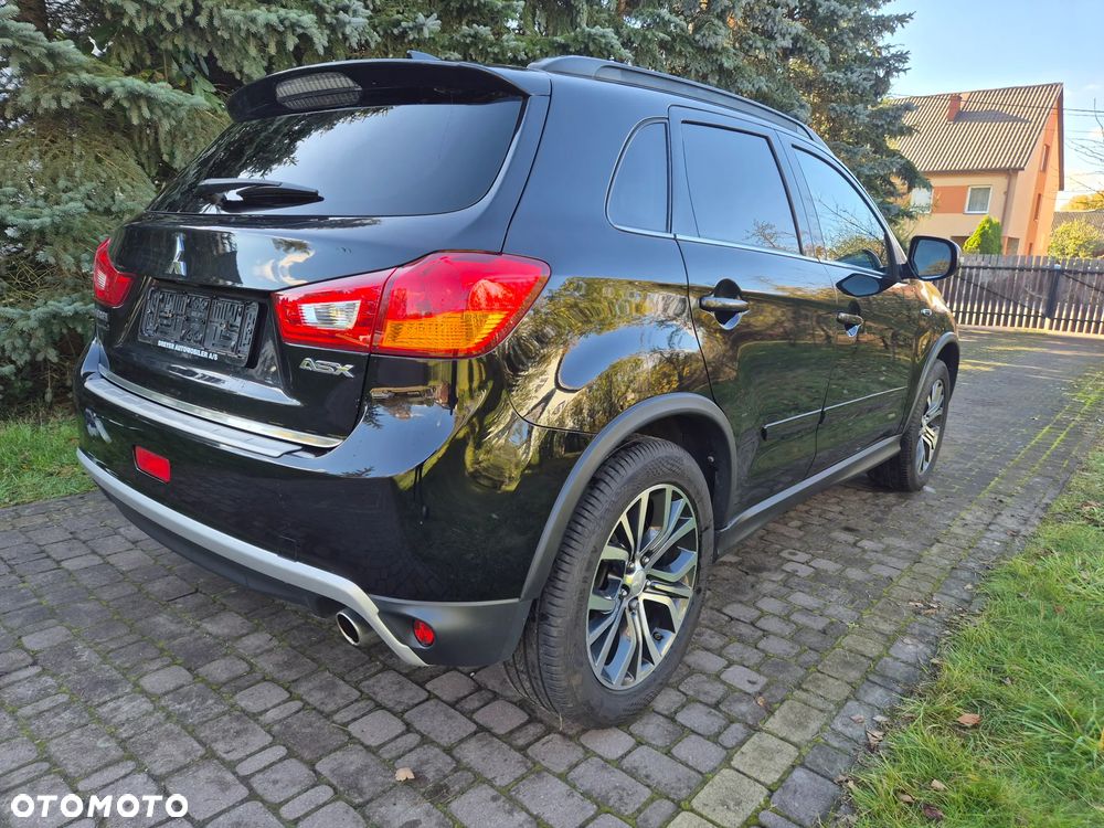 Mitsubishi ASX - 8