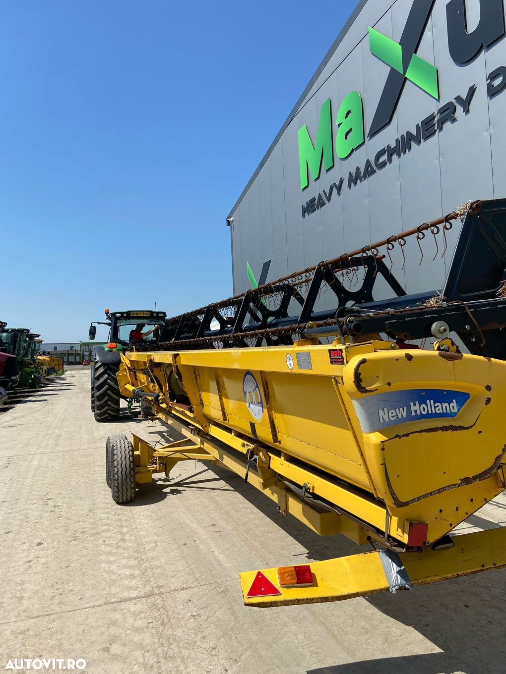 New Holland CR9060 Combina Agricola - 18