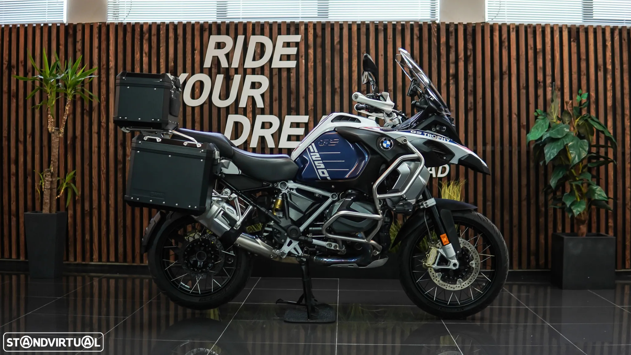 BMW R 1250 GS Adventure TROPHY - 3