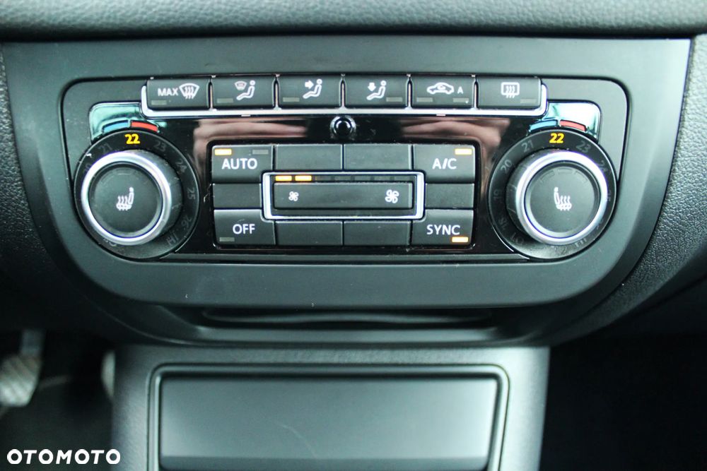 Volkswagen Tiguan 2.0 TDI DPF BlueMotion Technology Sport & Style - 25