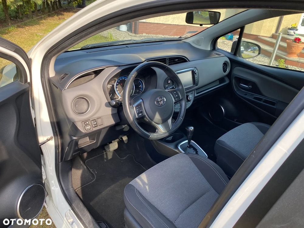 Toyota Yaris 1.5 VVT-i - 9