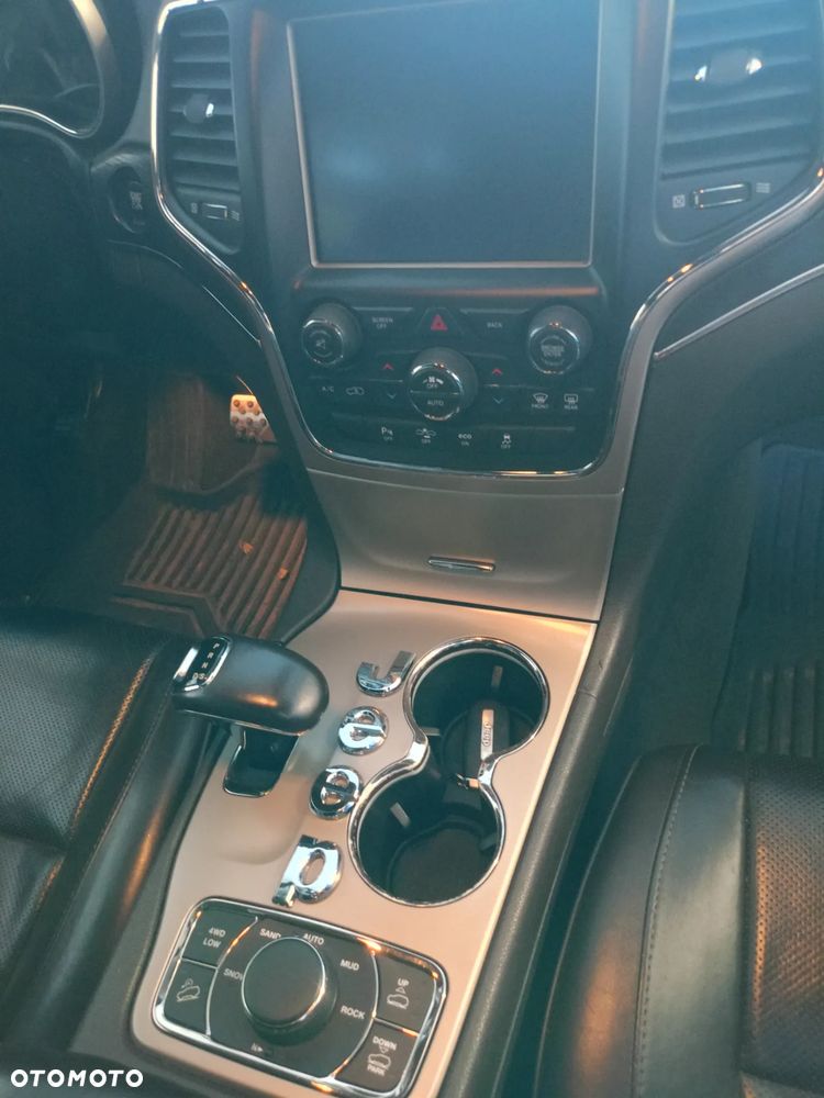 Jeep Grand Cherokee 3.6 V6 Overland Summit - 13