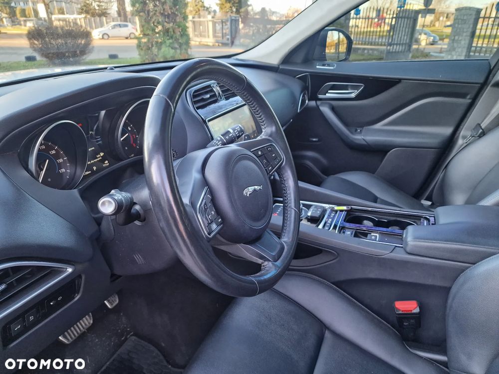 Jaguar F-Pace 2.0 i4P AWD Prestige - 25