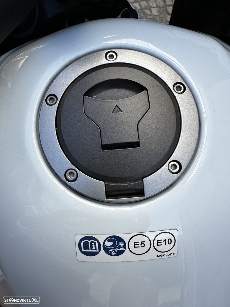 Honda NX 500 2024 - 4