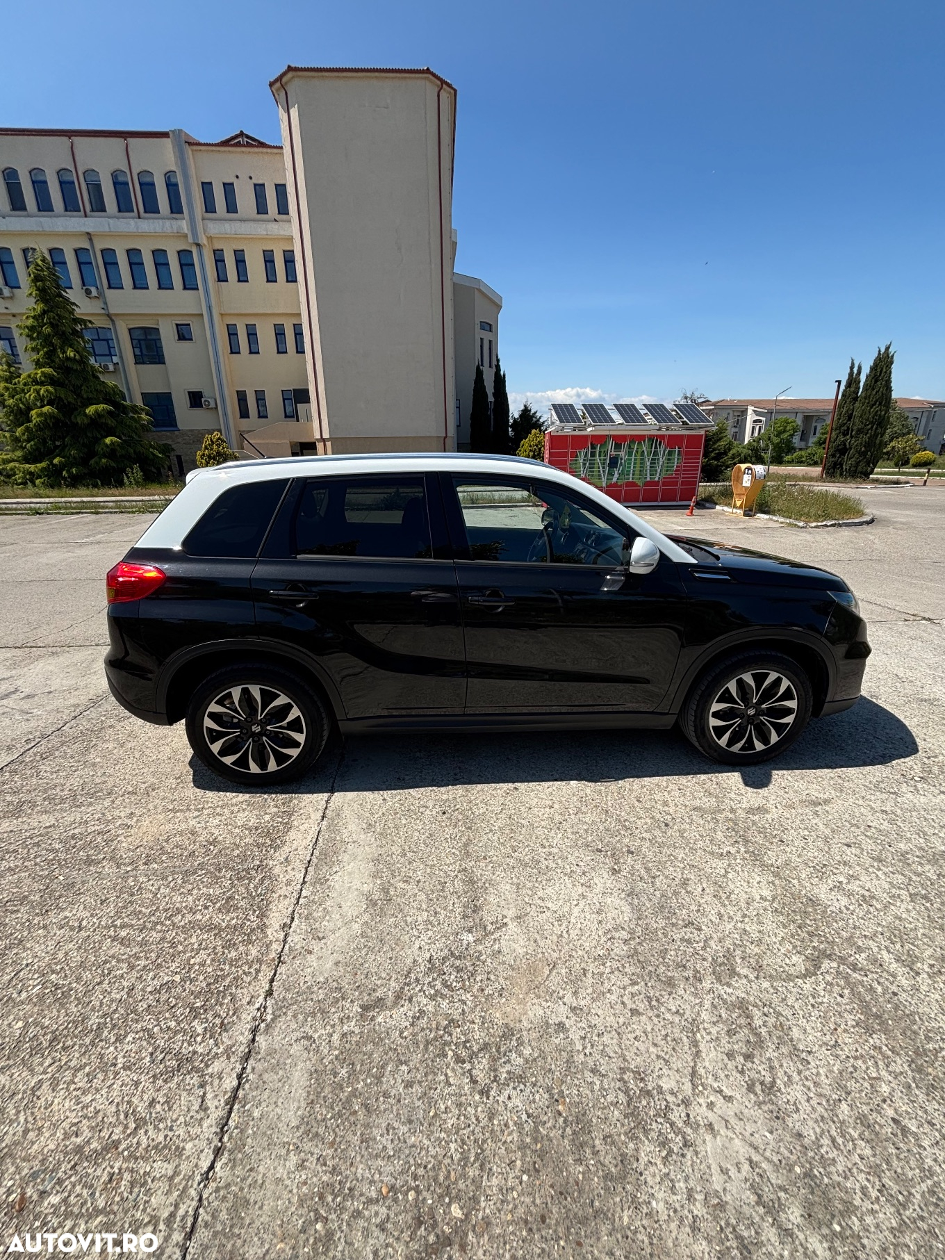 Suzuki Vitara 1.6 DDIS 4X4 Spirit - 4