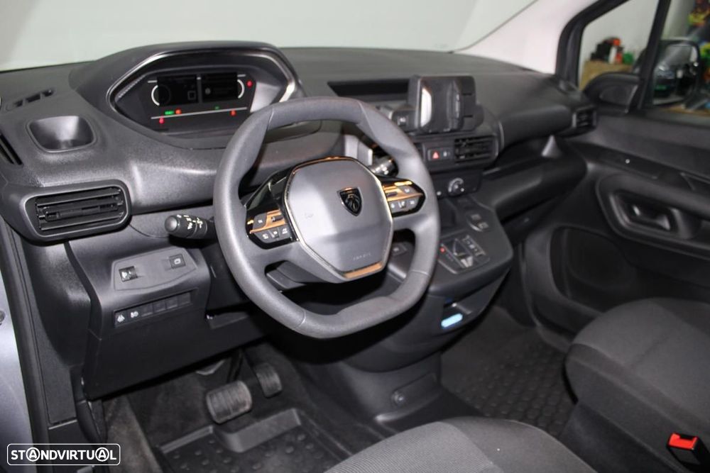 Peugeot Partner Premium - 12