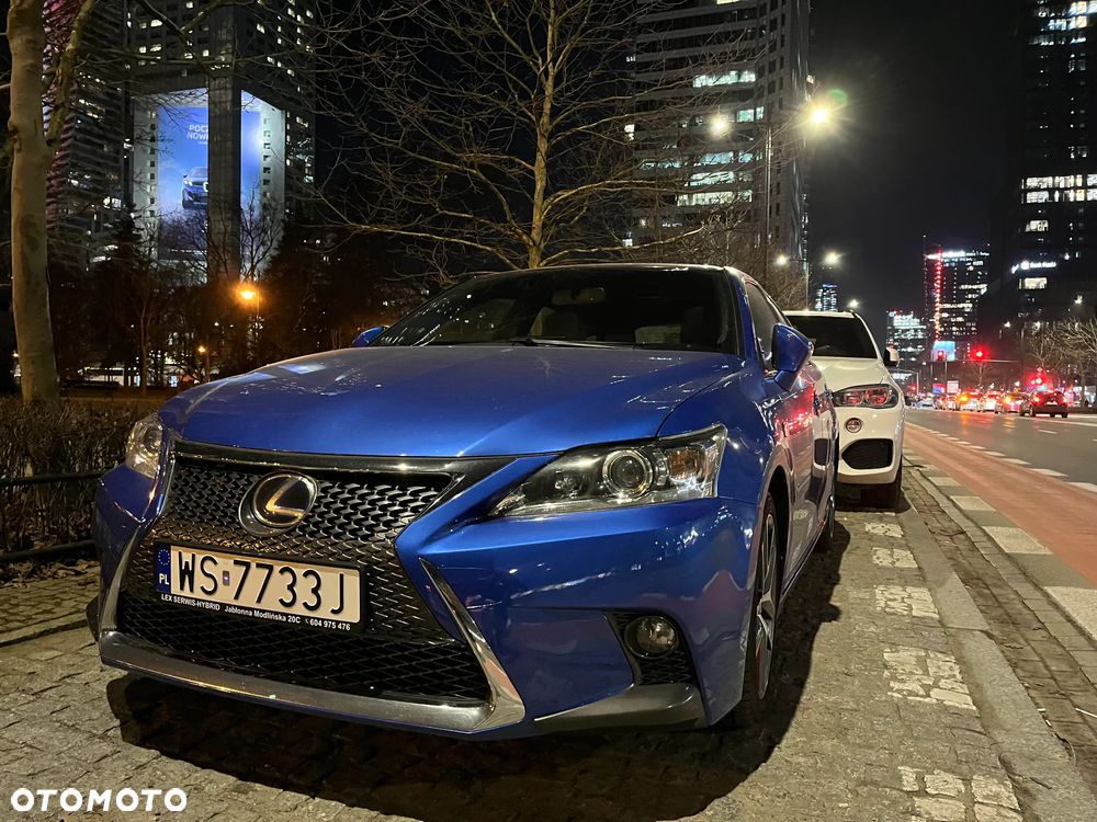 Lexus CT - 18