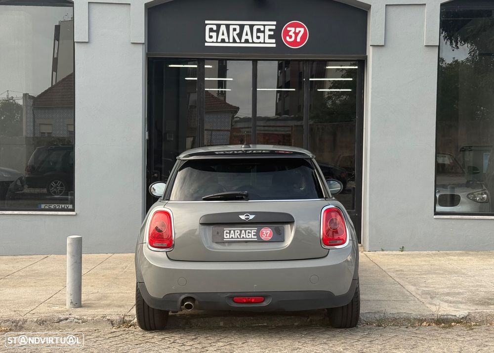 MINI 3 Portas One D - 7