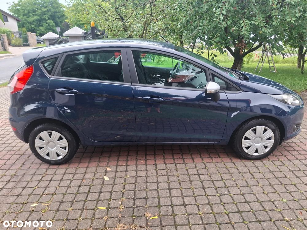 Ford Fiesta 1.25 Titanium EU5 - 6