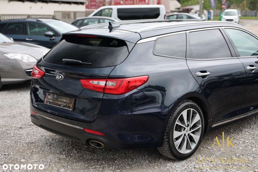 Kia Optima - 12