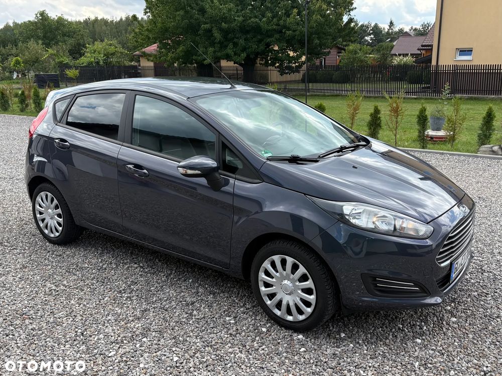 Ford Fiesta 1.25 Titanium EU5 - 13