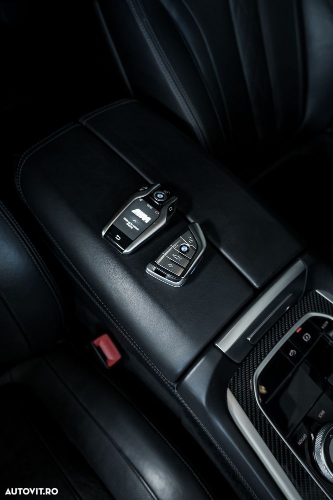 BMW X6 M M50d - 8