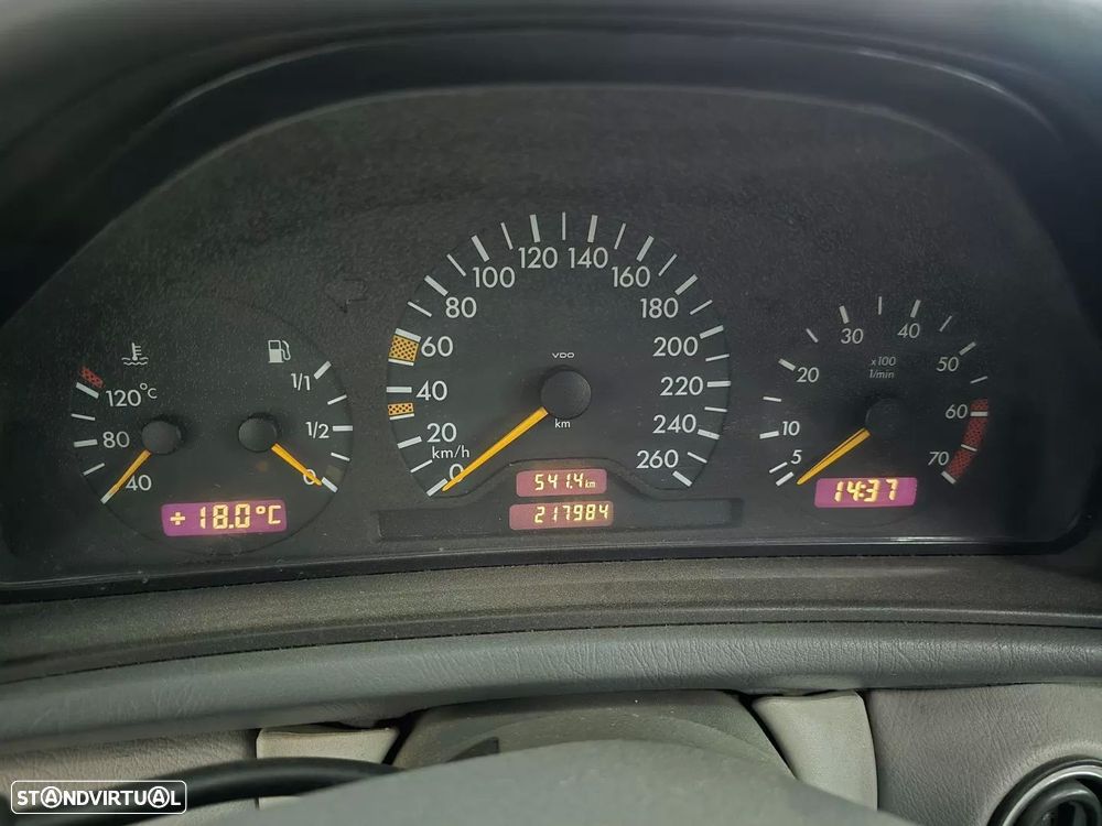 Mercedes-Benz CLK 200 - 12