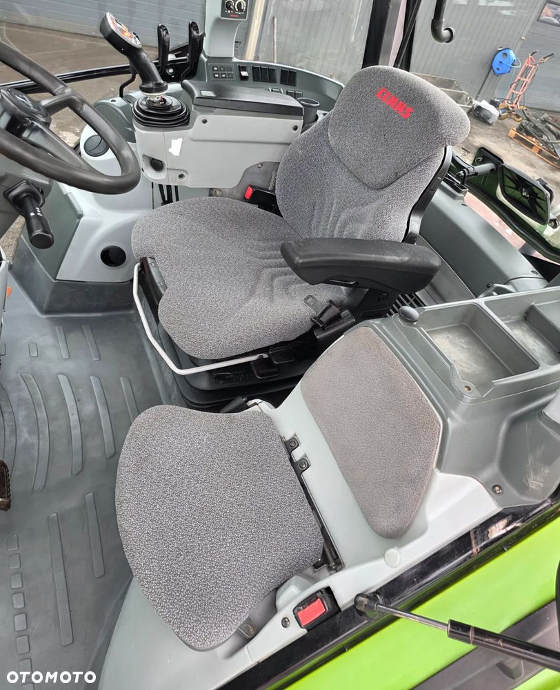 Claas Arion 420 - 7