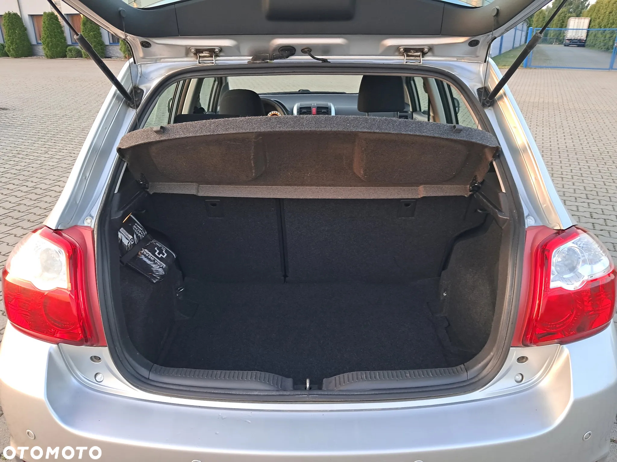 Toyota Auris 1.6 Valvematic START Edition - 15