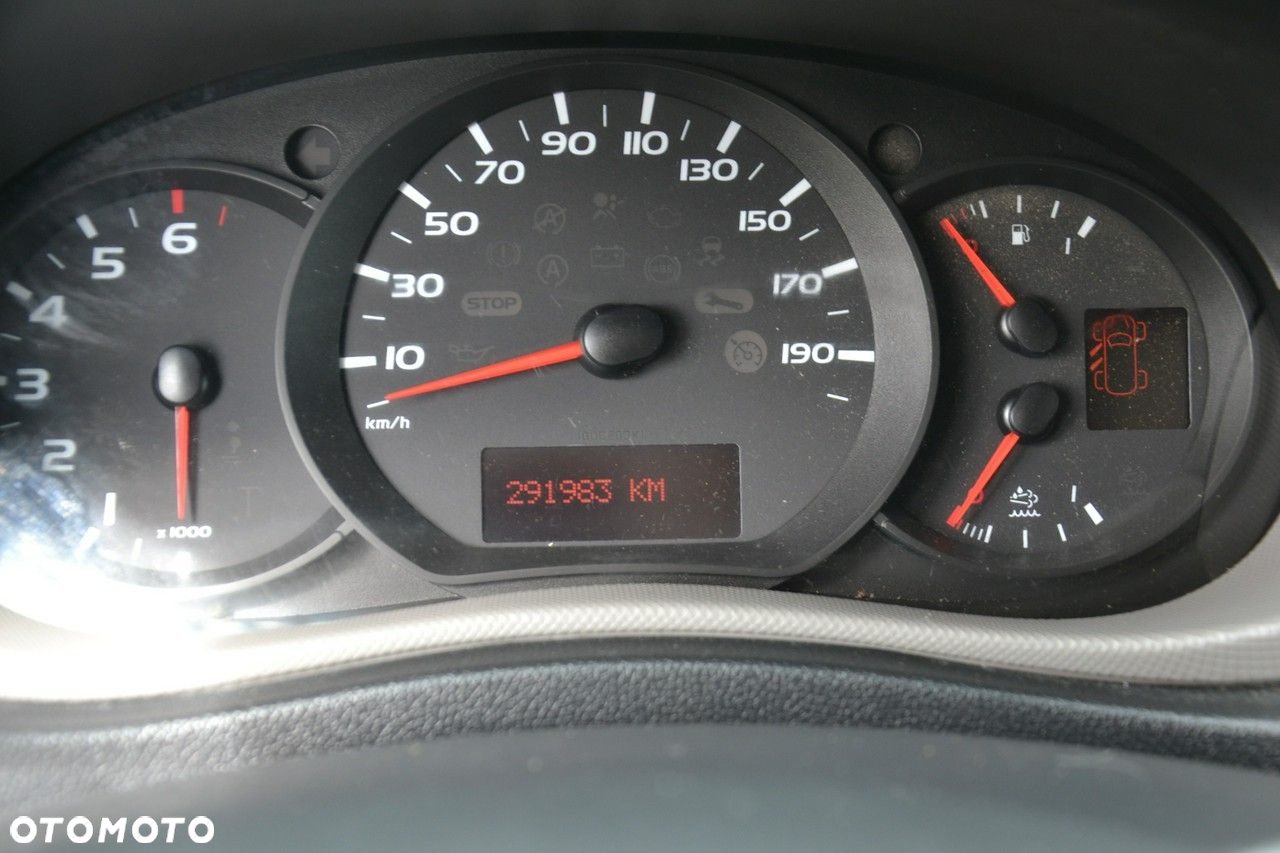 Renault Master - 15